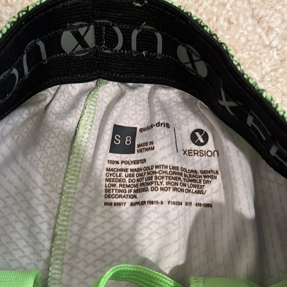 SIZE SMALL 8 XERSION SHORTS - Picture 2 of 8